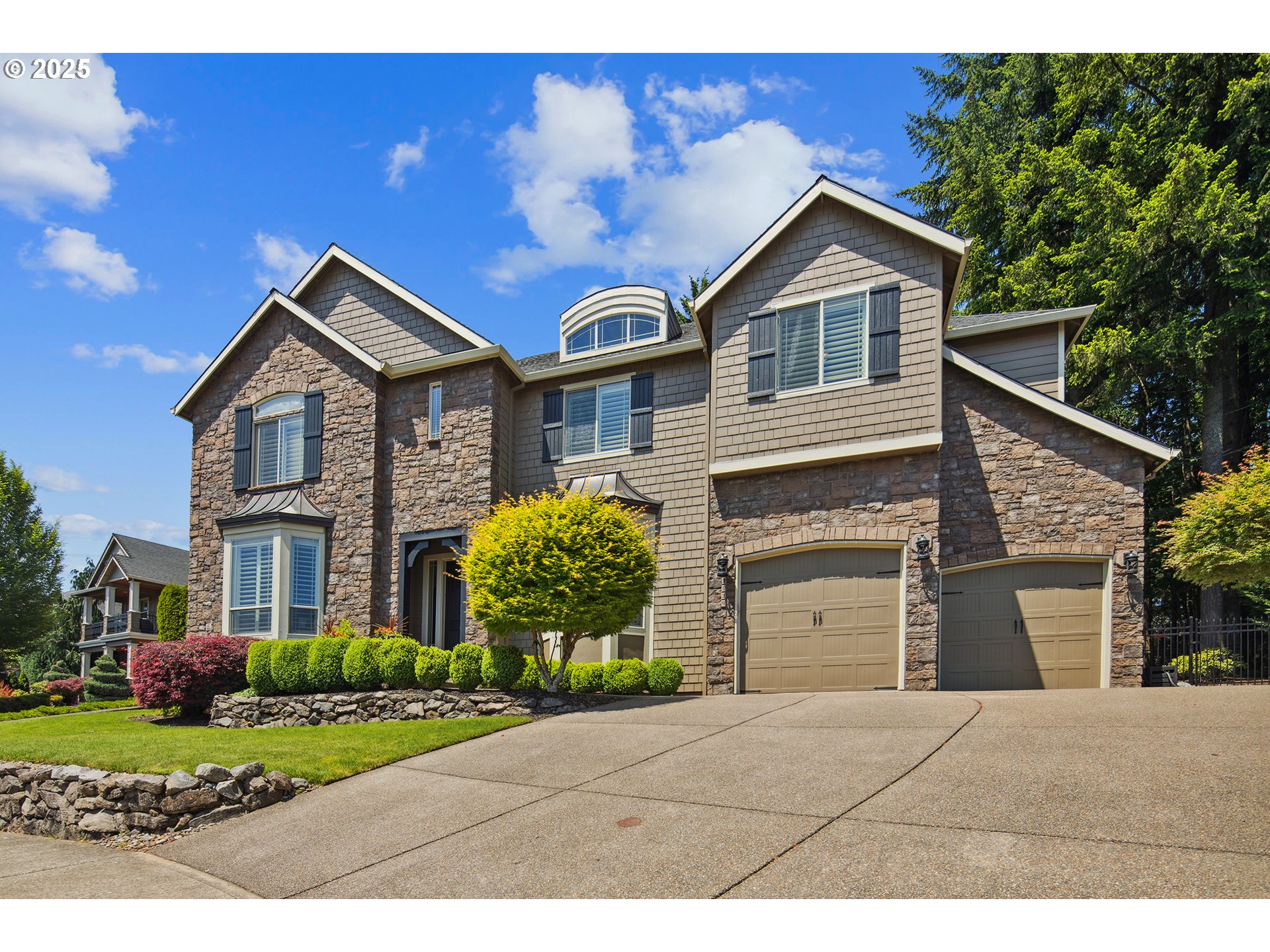 3534 Northwest Maple Street Camas, WA 98607 - Photo 1 of 40 Gallery Image 1