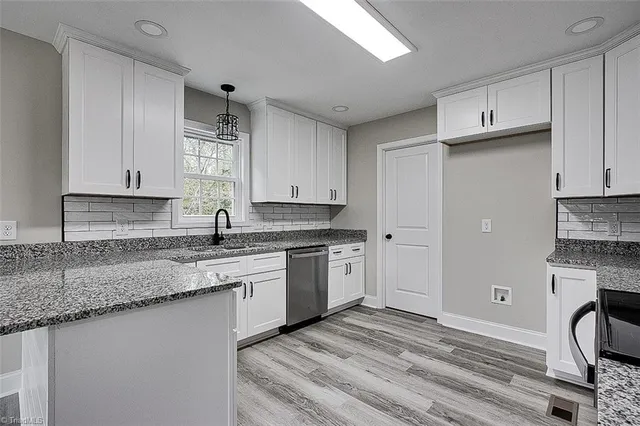 $385,000 | 2485 Low Bridge Road, Liberty, NC 27298