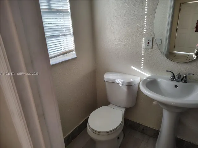 $1,300 | 1200 Northeast 110th Street, Unit 4, Miami, FL 33161