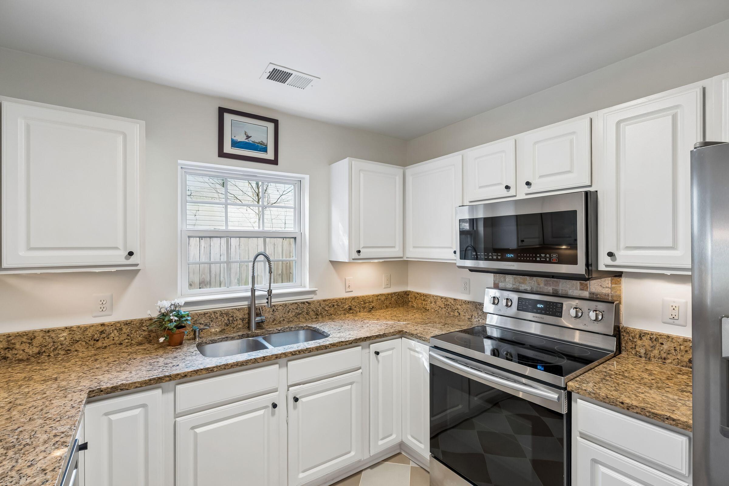 1728 Barracuda Road Johns Island, SC 29455 - Photo 9 of 28 Kitchen