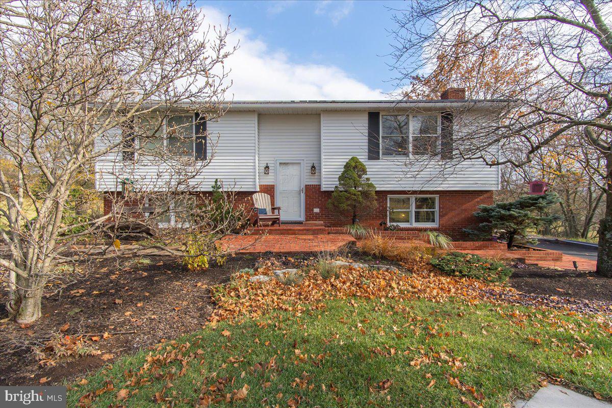 11701 Walnut Point Road Hagerstown, MD 21740 - Photo 3 of 56 Front Exterior