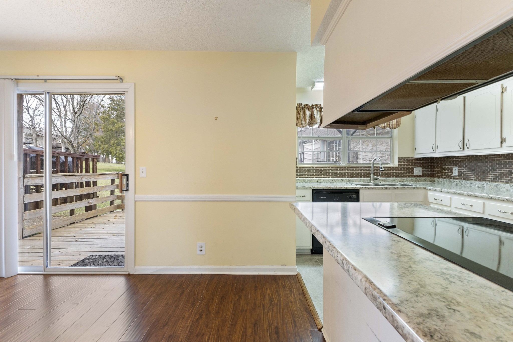 4000 Anderson Road, Unit 15 Nashville, TN 37217 - Photo 12 of 40 Gallery Image 12