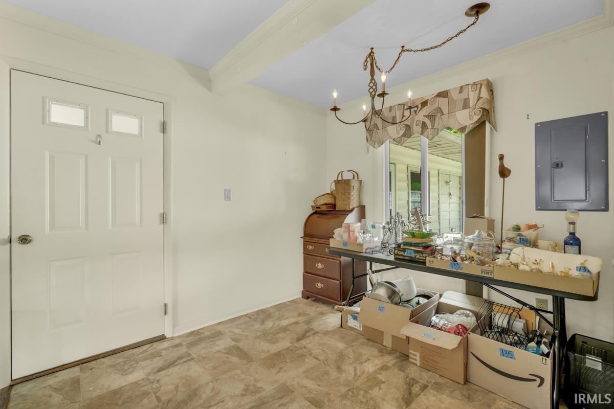 1518 Kingston Road Kokomo, IN 46901 - Photo 9 of 30 Gallery Image 9