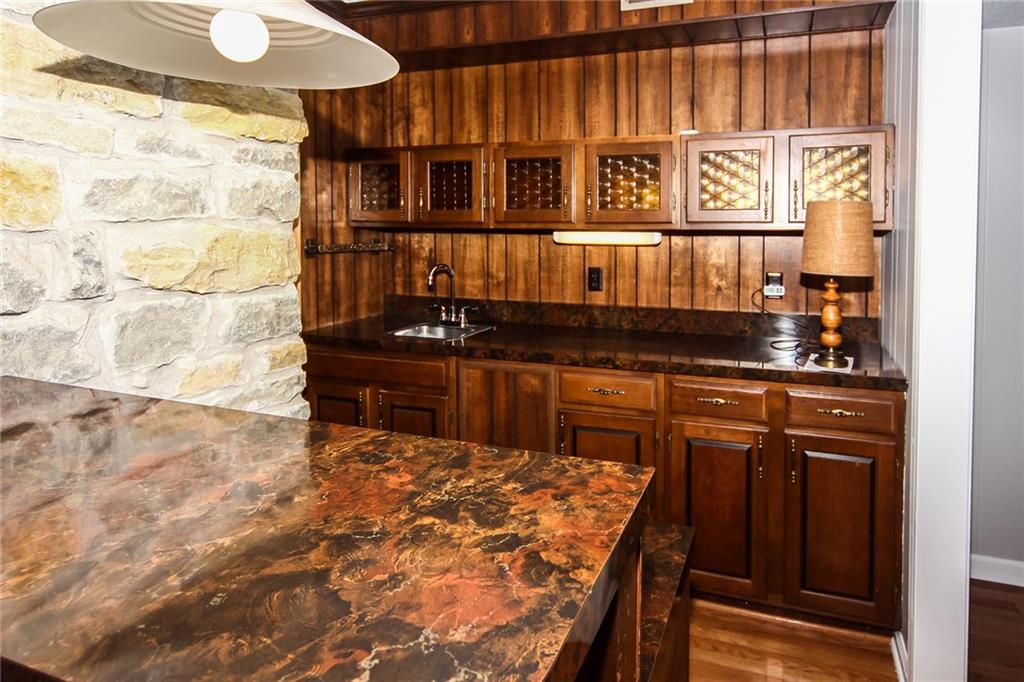 5854 Ravine Road Indianapolis, IN 46220 - Photo 11 of 25 Gallery Image 11