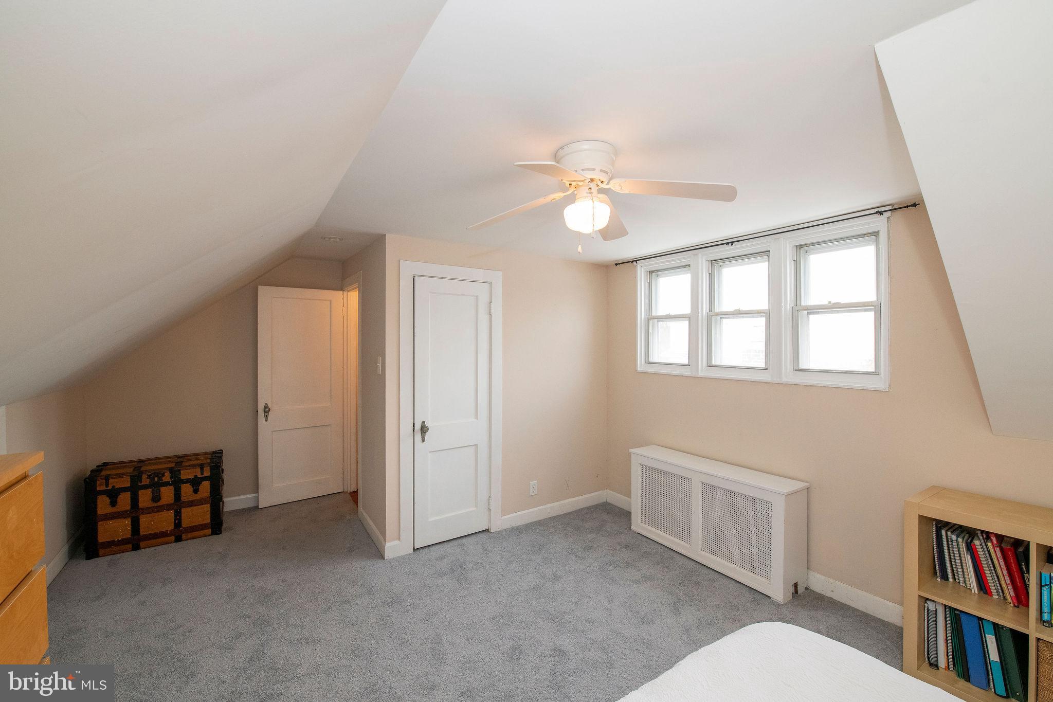 467 West Ellet Street Philadelphia, PA 19119 - Photo 28 of 39 a view of a livingroom with a workspace