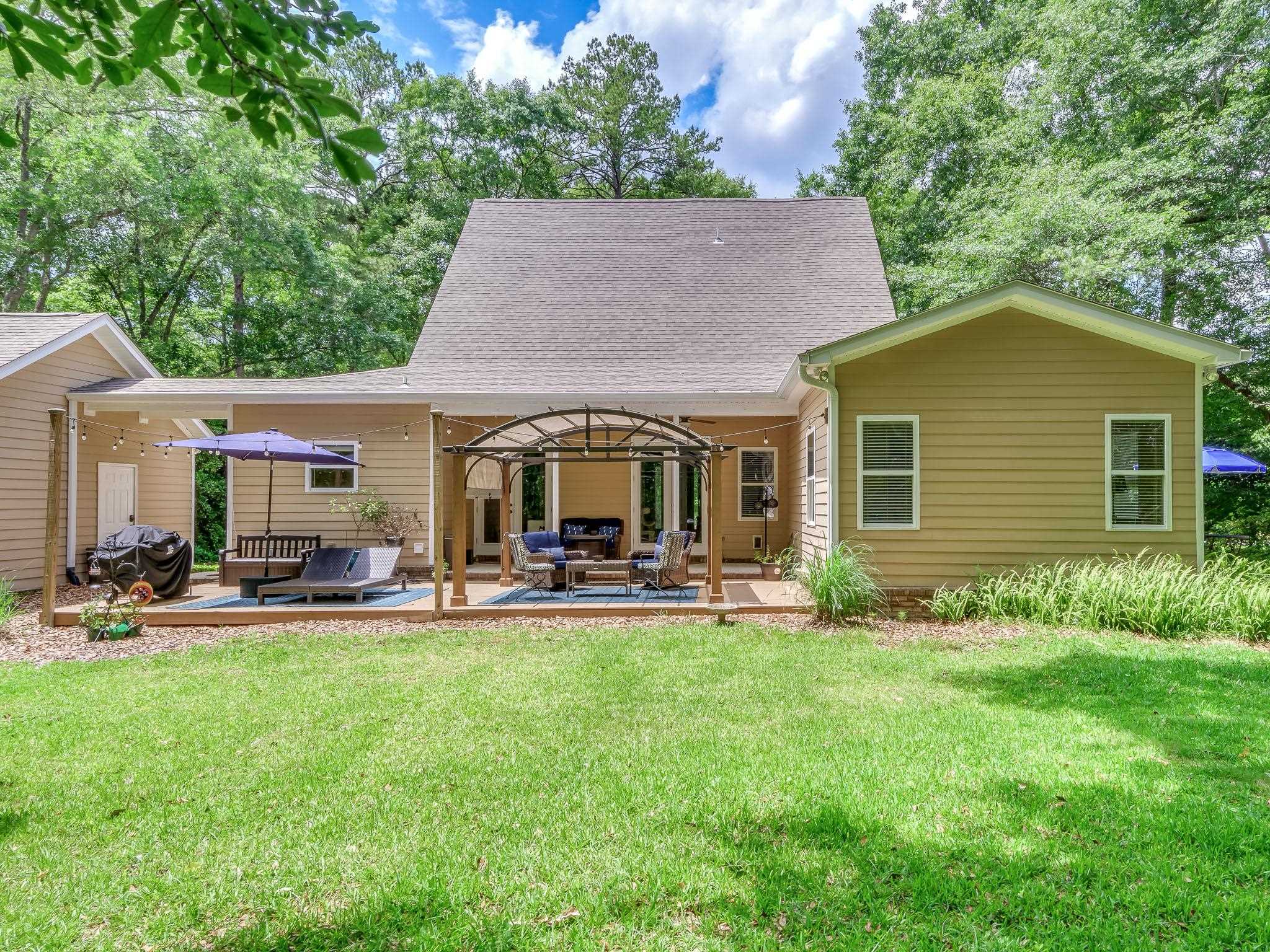 4512 Amber Valley Road Tallahassee, FL 32312 - Photo 3 of 39 Gallery Image 3