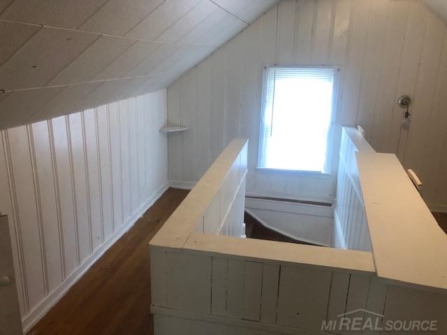 16800 Martin Road Roseville, MI 48066 - Photo 9 of 24