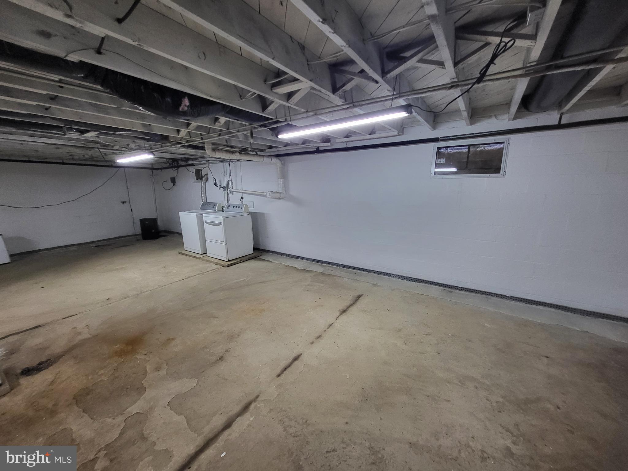 228 Warm Spring Road Chambersburg, PA 17202 - Photo 16 of 19 Laundry