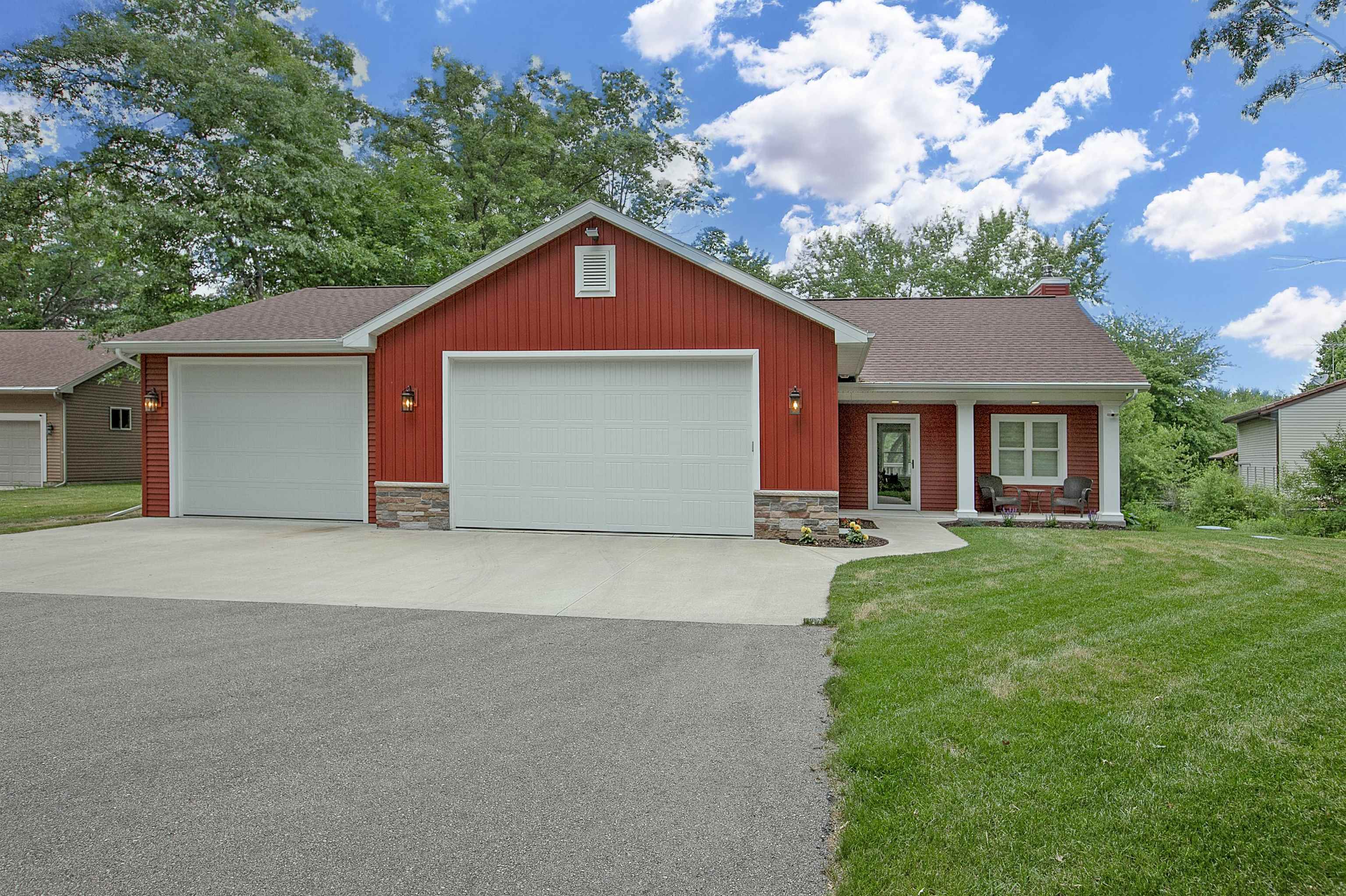 N1317 Silver Canoe Road Keshena, WI 54135 - Photo 1 of 1