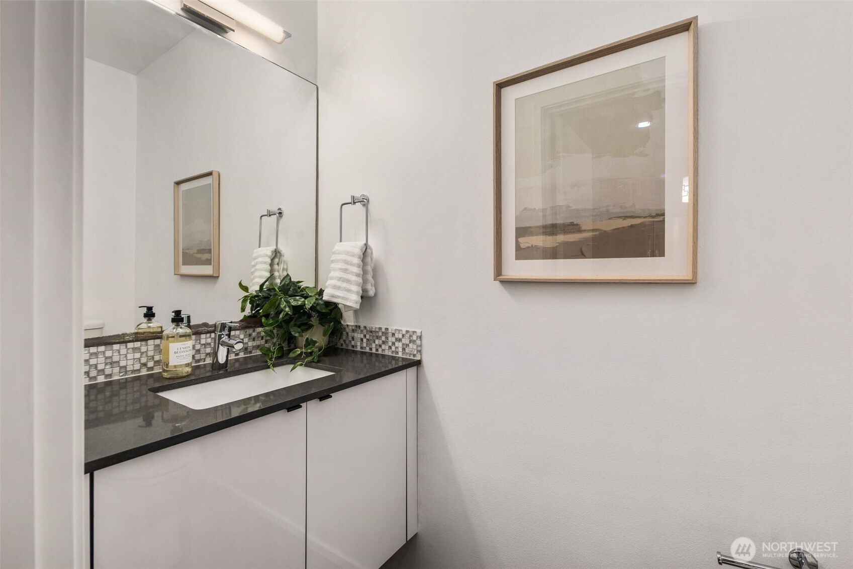 721 26th Avenue South, Unit B Seattle, WA 98144 - Photo 13 of 38