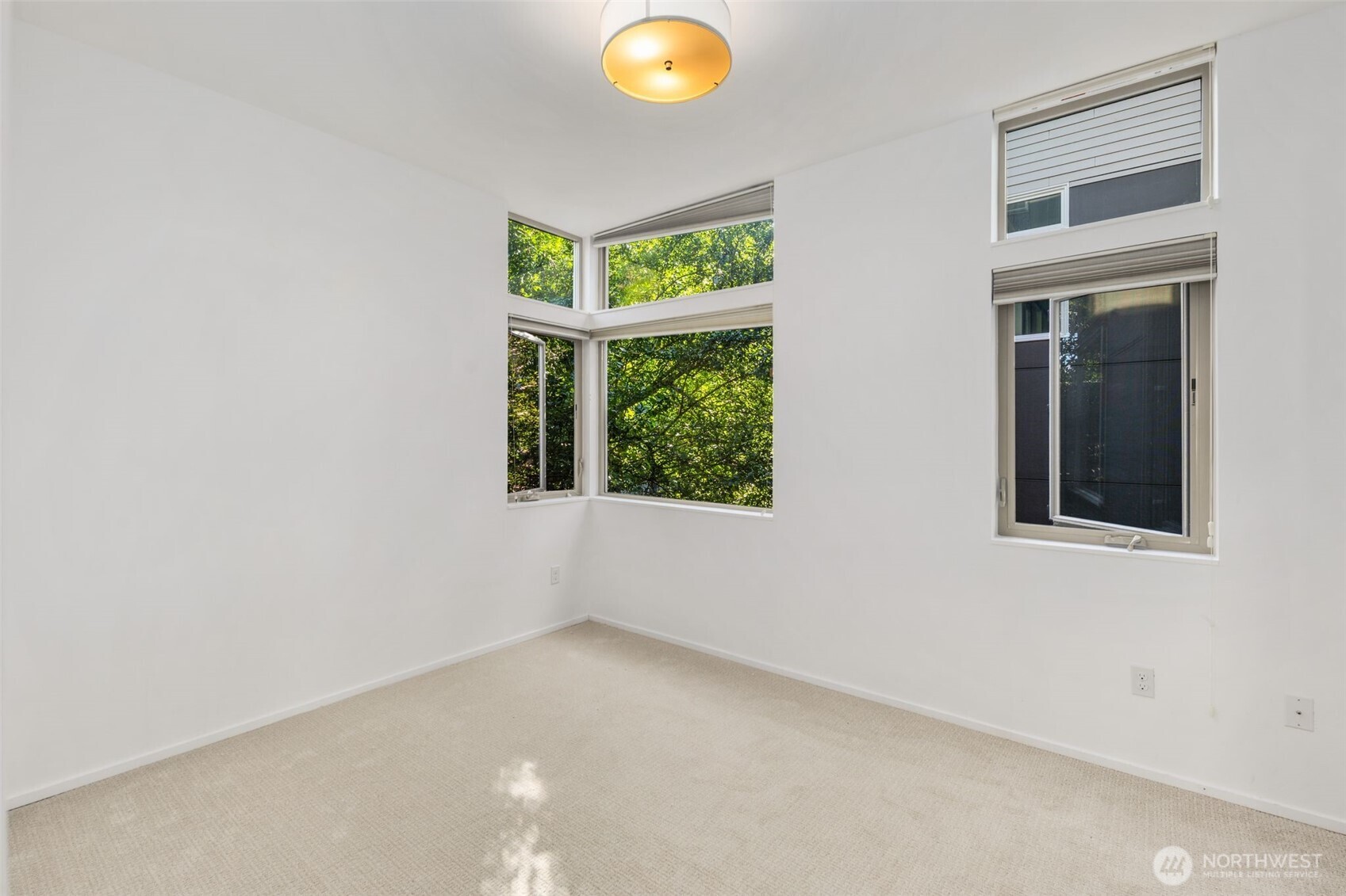 721 26th Avenue South, Unit B Seattle, WA 98144 - Photo 15 of 38