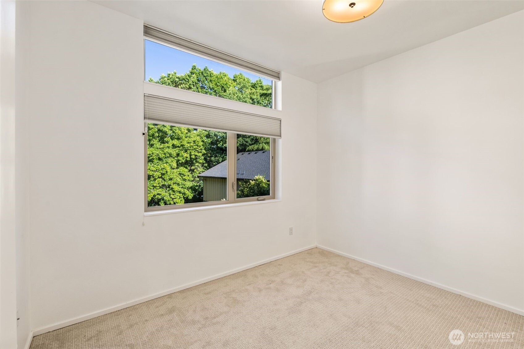 721 26th Avenue South, Unit B Seattle, WA 98144 - Photo 19 of 38