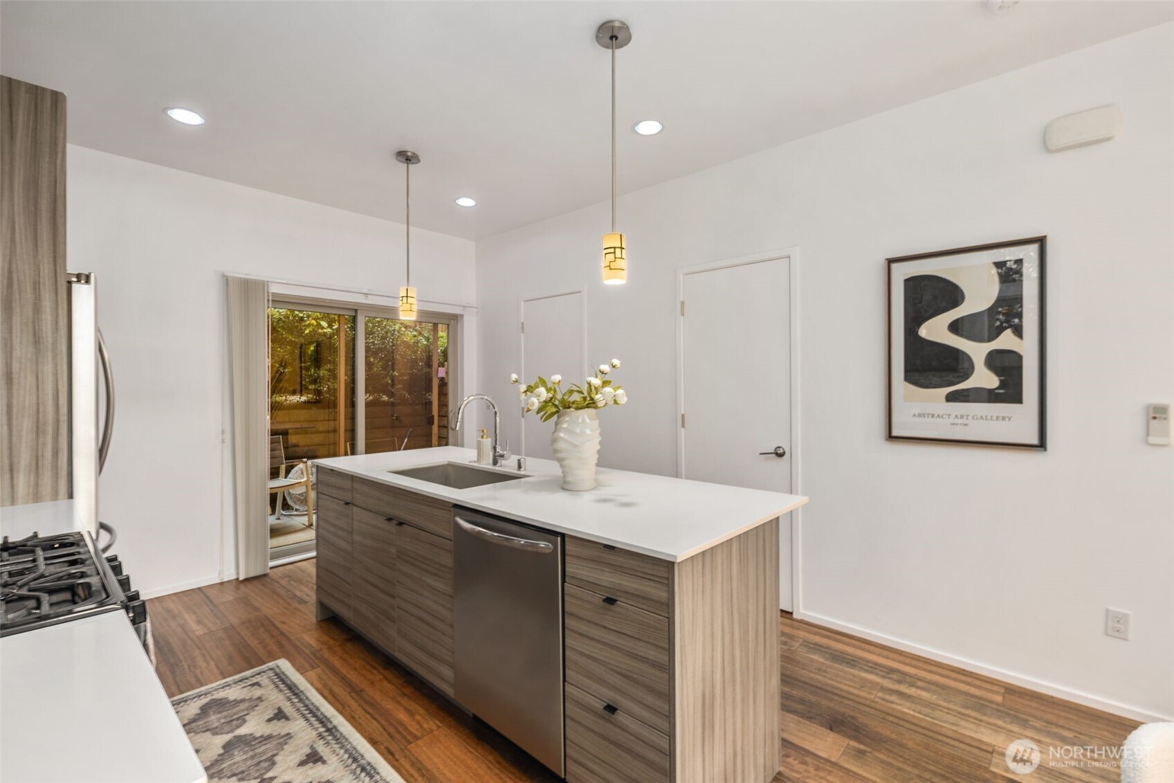 721 26th Avenue South, Unit B Seattle, WA 98144 - Photo 10 of 38
