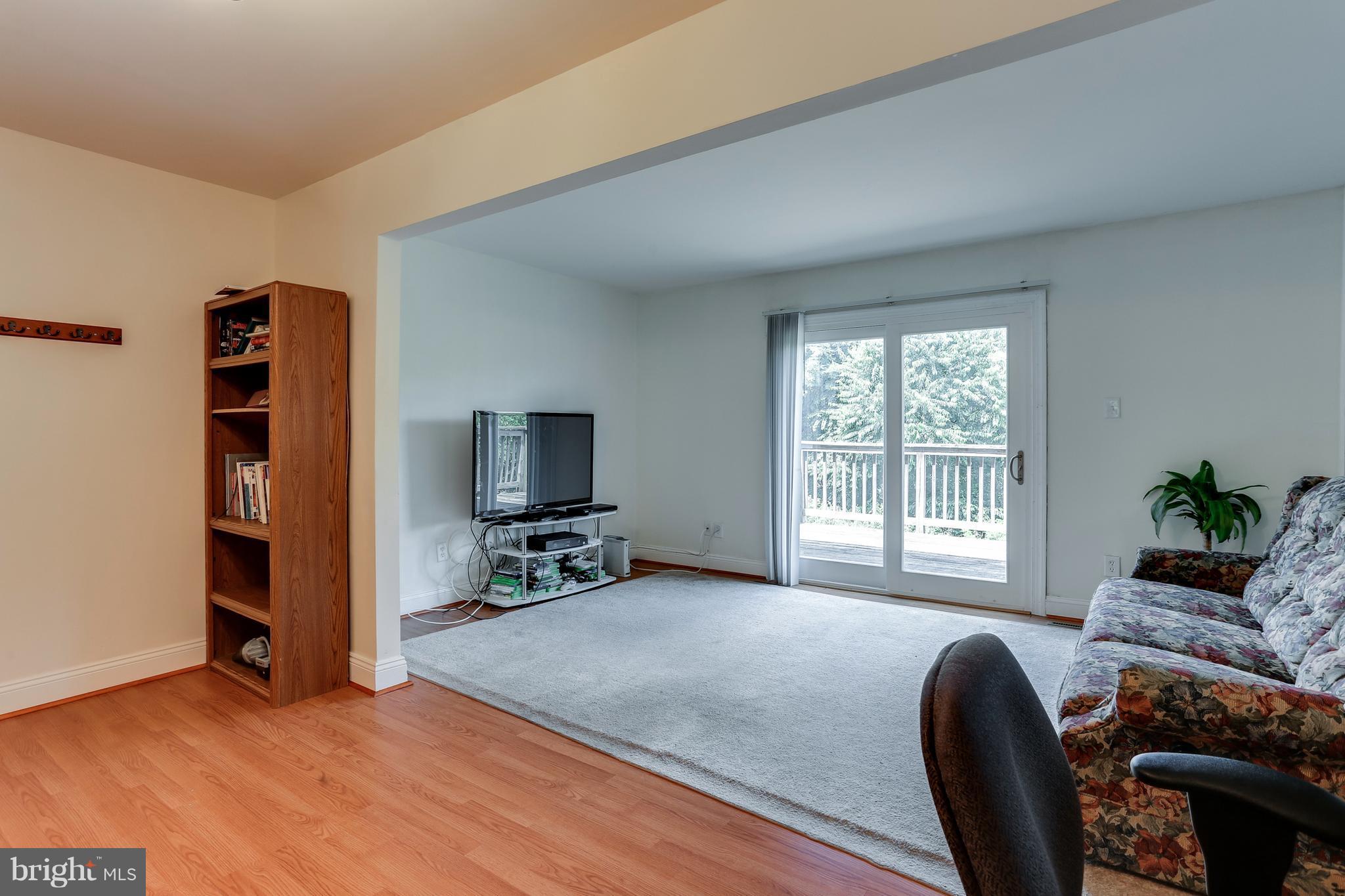 20 Garrison Ridge Court Owings Mills, MD 21117 - Photo 3 of 15 Living Room
