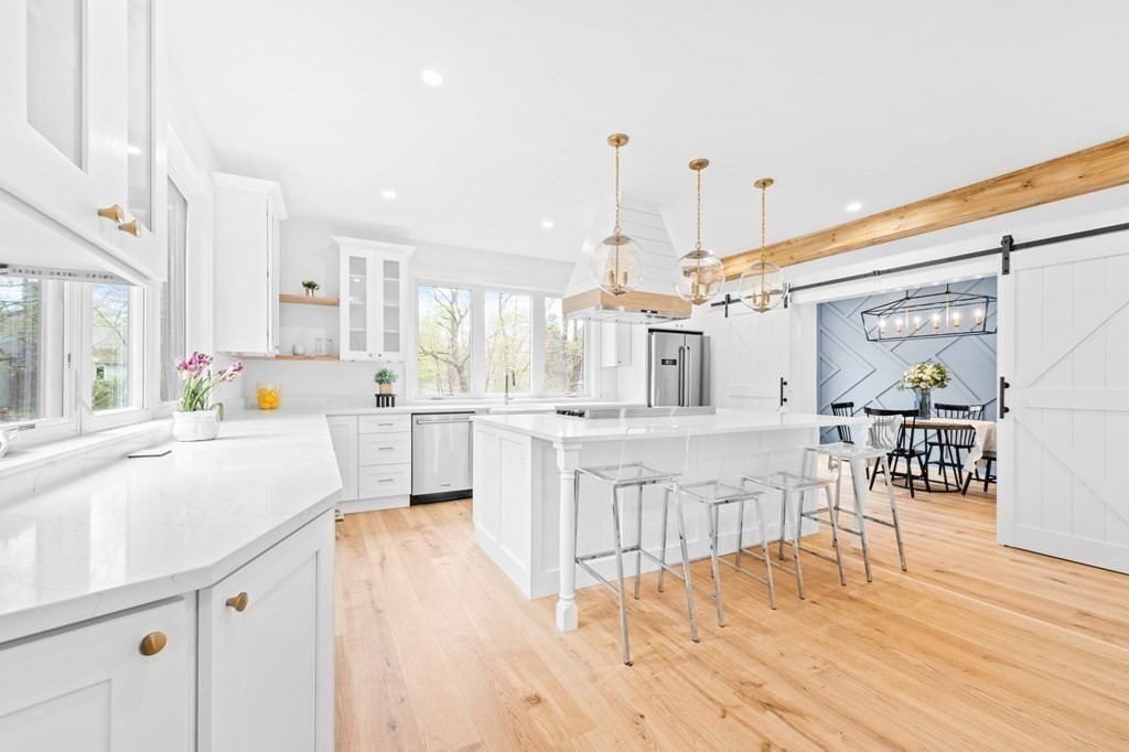 25 Meadowbrook Road, Dover, MA 02030 Compass