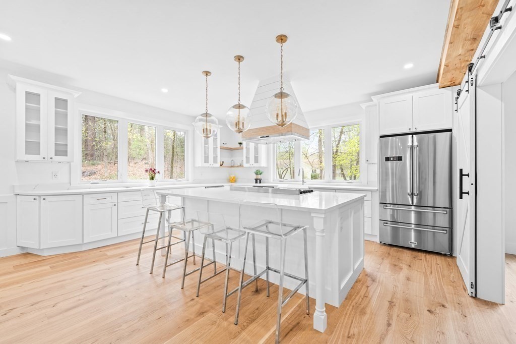 25 Meadowbrook Road Dover, MA 02030 - Photo 9 of 41 Gallery Image 9