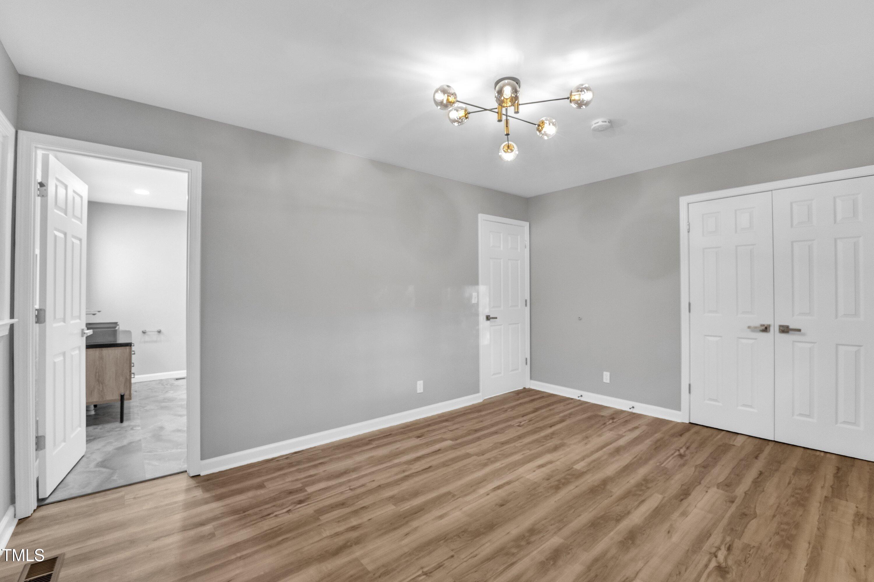 924 Lynn Road Durham, NC 27703 - Photo 19 of 33 22-924 Lynn Rd-29