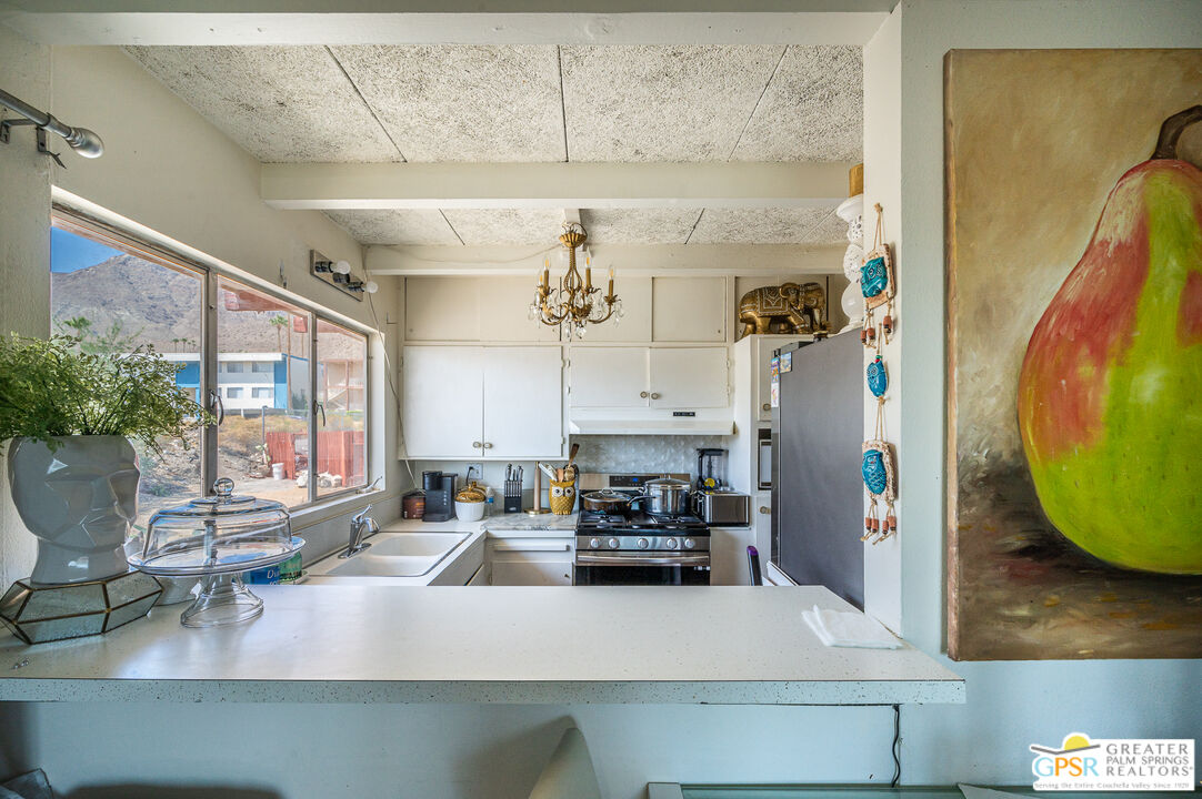 39910 Bird Lane Rancho Mirage, CA 92270 - Photo 34 of 45 a view of a living room and living room