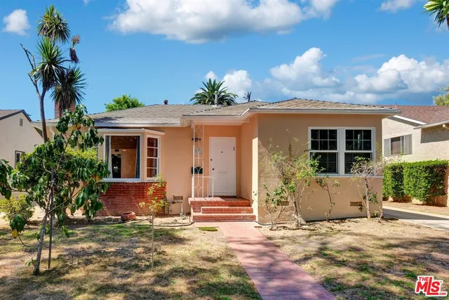 $5,500 | 2511 Castle Heights Avenue, Los Angeles, CA 90034