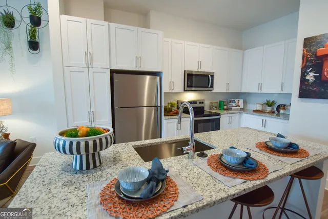 $2,035 | 2620 Mall Of Georgia Boulevard, Unit 2122, Buford, GA 30519