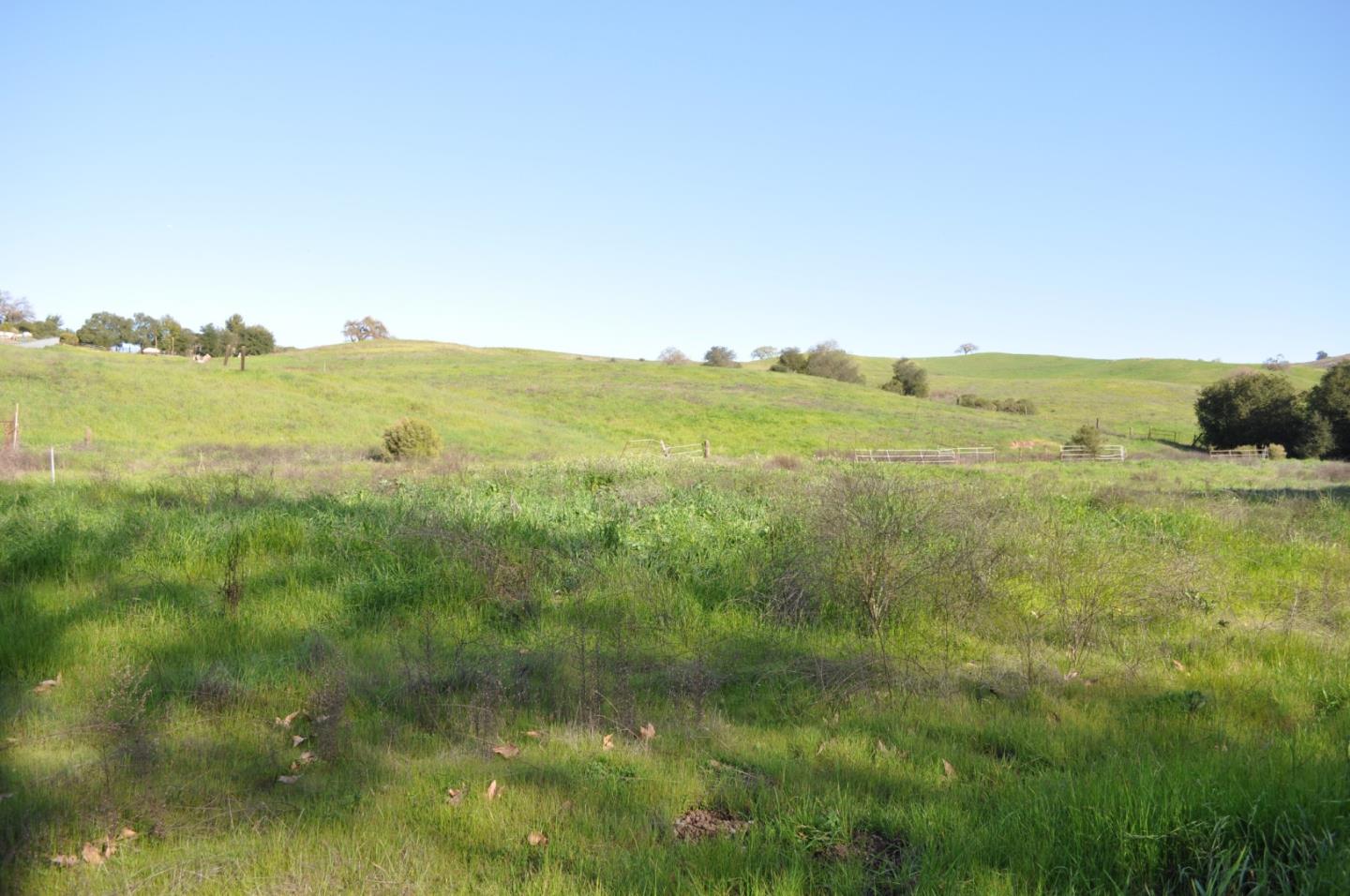 20300 Almaden Road San Jose, CA 95120 - Photo 25 of 30