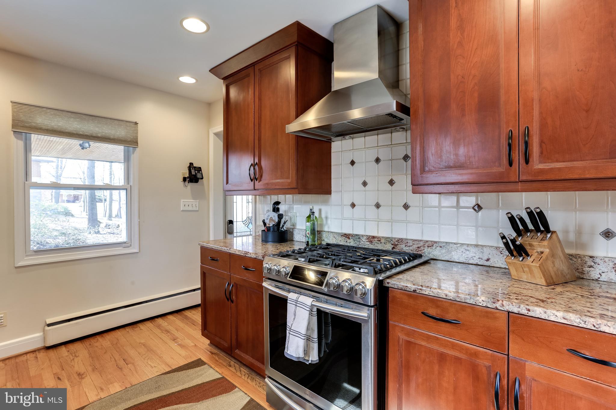 895 Timber Ridge Drive Hanover, MD 21076 - Photo 8 of 44 KITCHEN