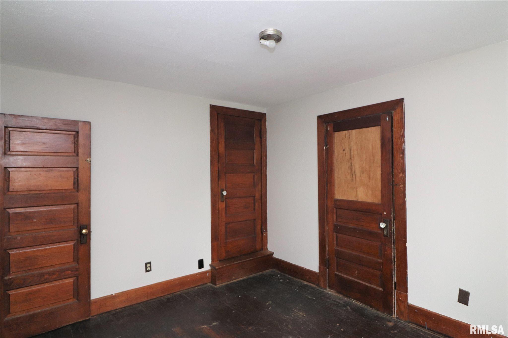 1207 North Hill Street Springfield, IL 62702 - Photo 20 of 28 Gallery Image 20