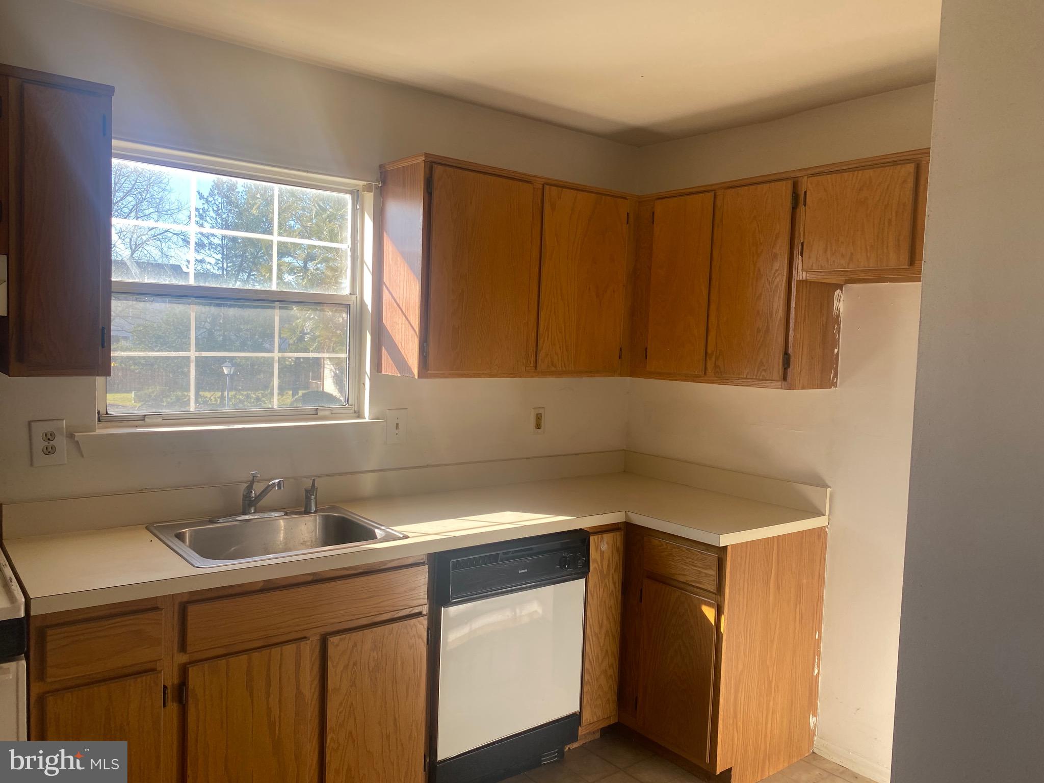 701 Woodchip Road Lumberton, NJ 08048 - Photo 5 of 14 Kitchen
