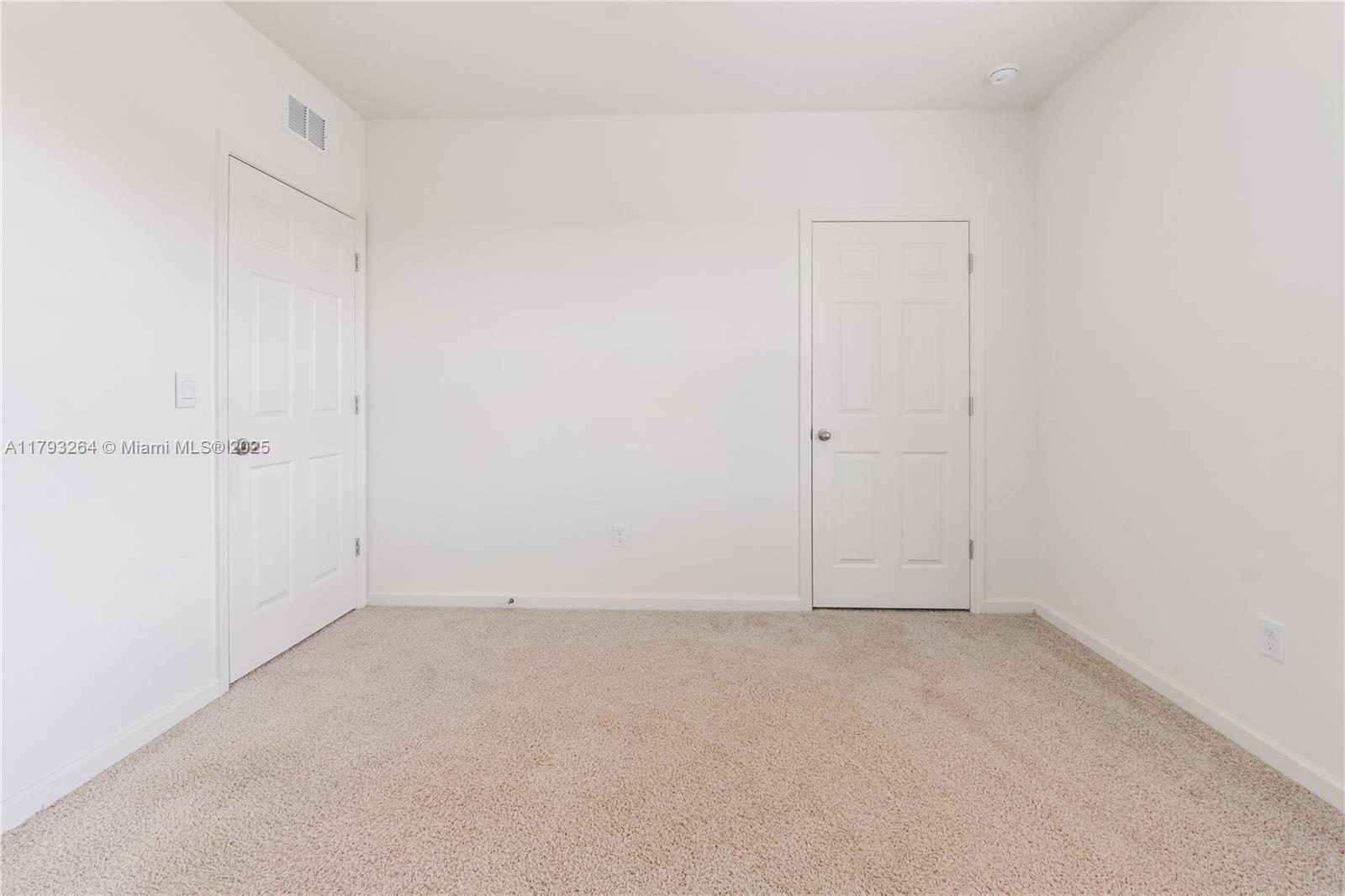 5305 Fantasy Drive Fort Pierce, FL 34947 - Photo 12 of 14