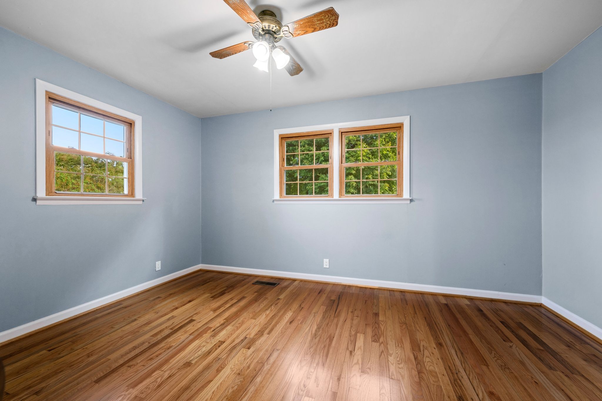 1235 Yellow Creek Road Dickson, TN 37055 - Photo 12 of 22 Gallery Image 12