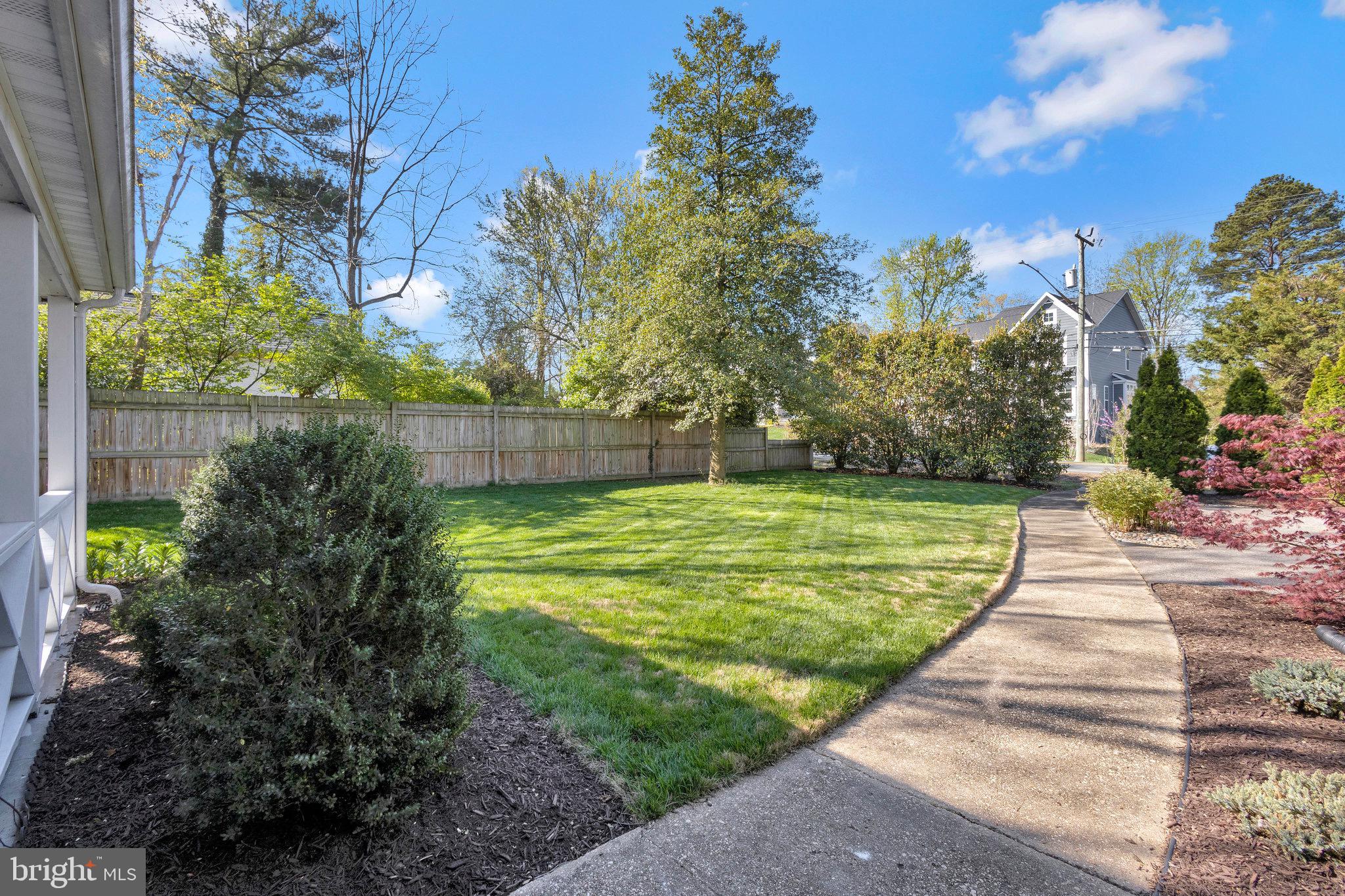 8001 Fort Hunt Road Alexandria, VA 22308 - Photo 2 of 46 Gallery Image 2