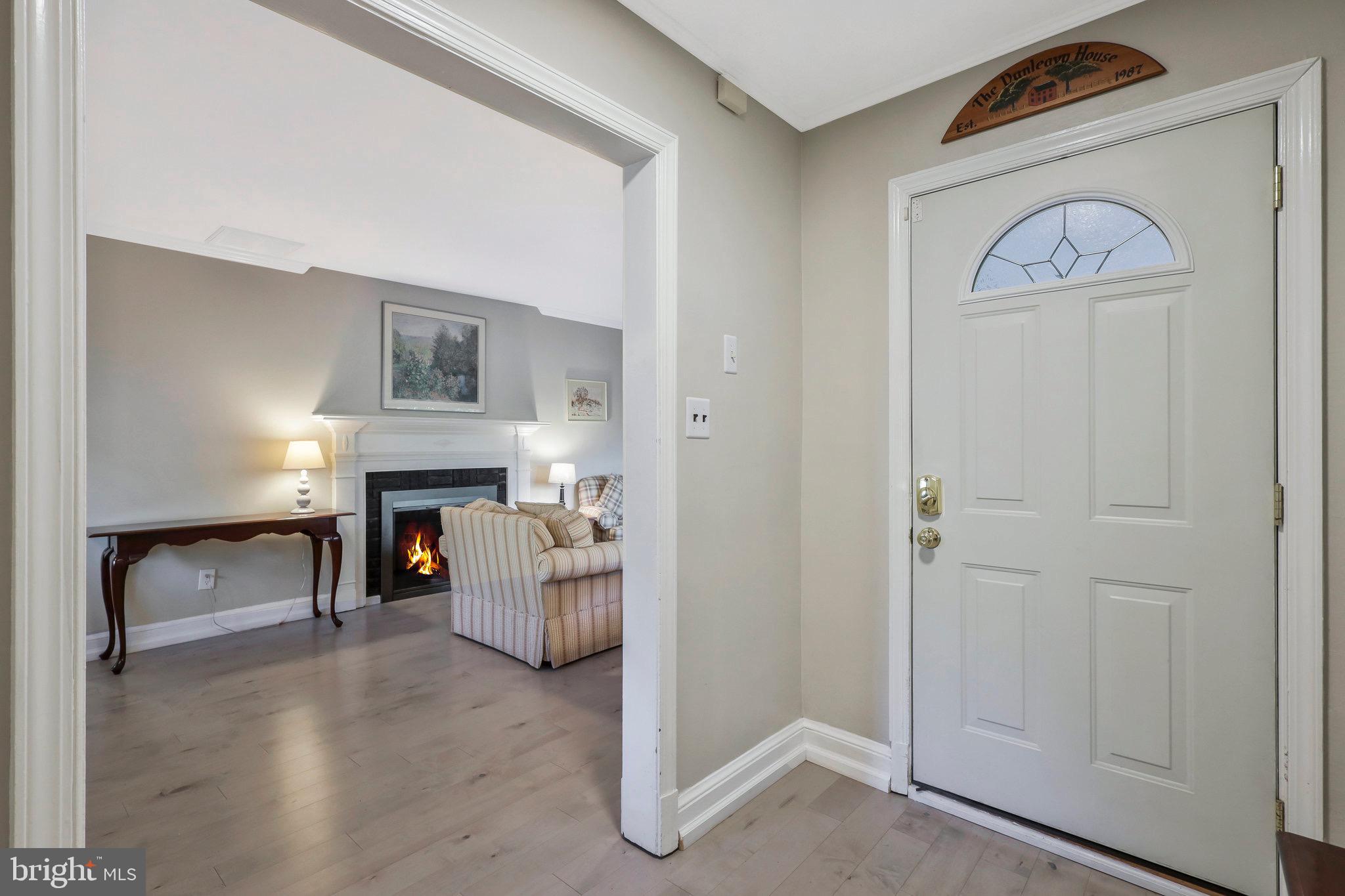8001 Fort Hunt Road Alexandria, VA 22308 - Photo 6 of 46 Gallery Image 6