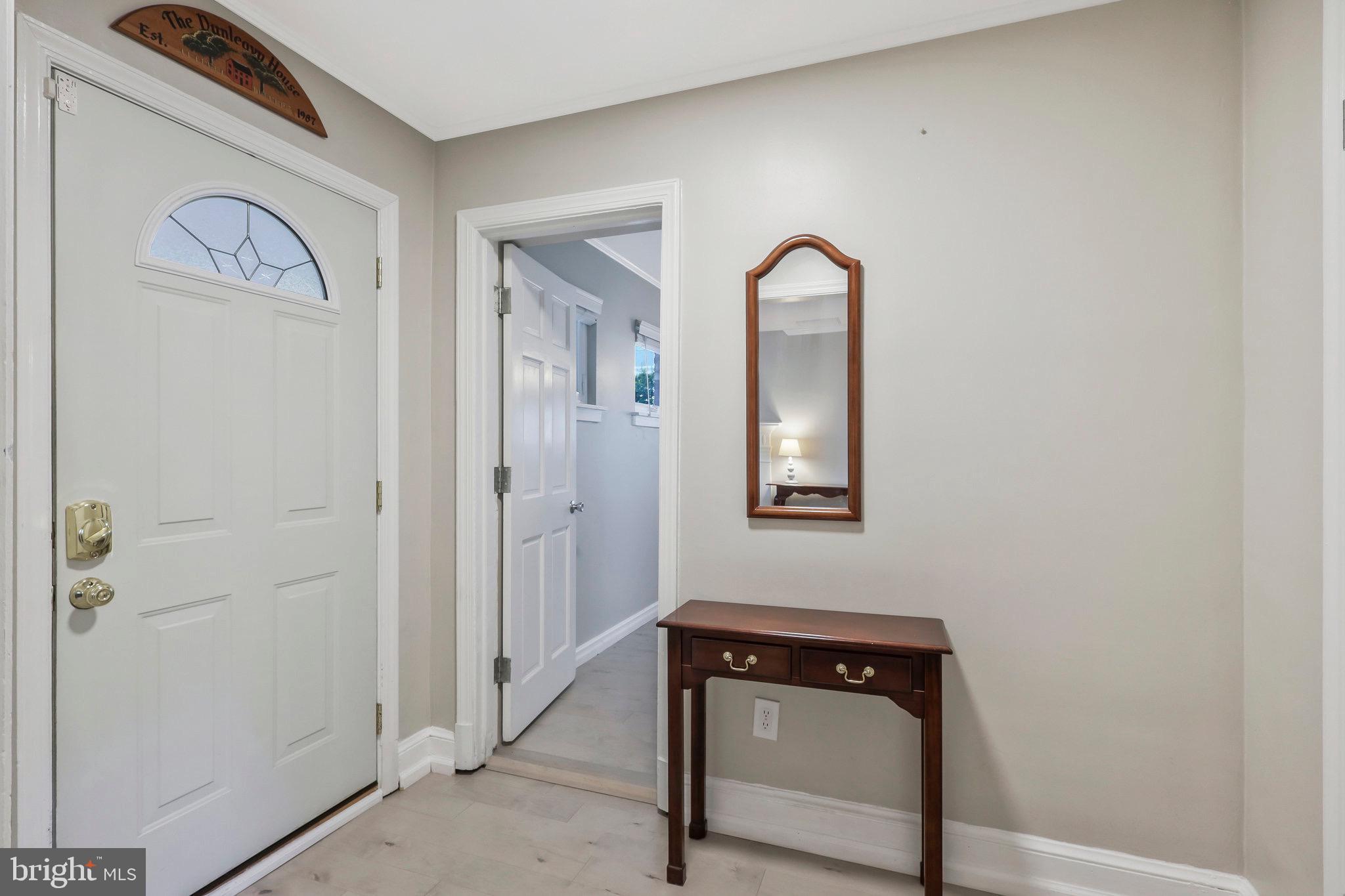 8001 Fort Hunt Road Alexandria, VA 22308 - Photo 7 of 46 Gallery Image 7
