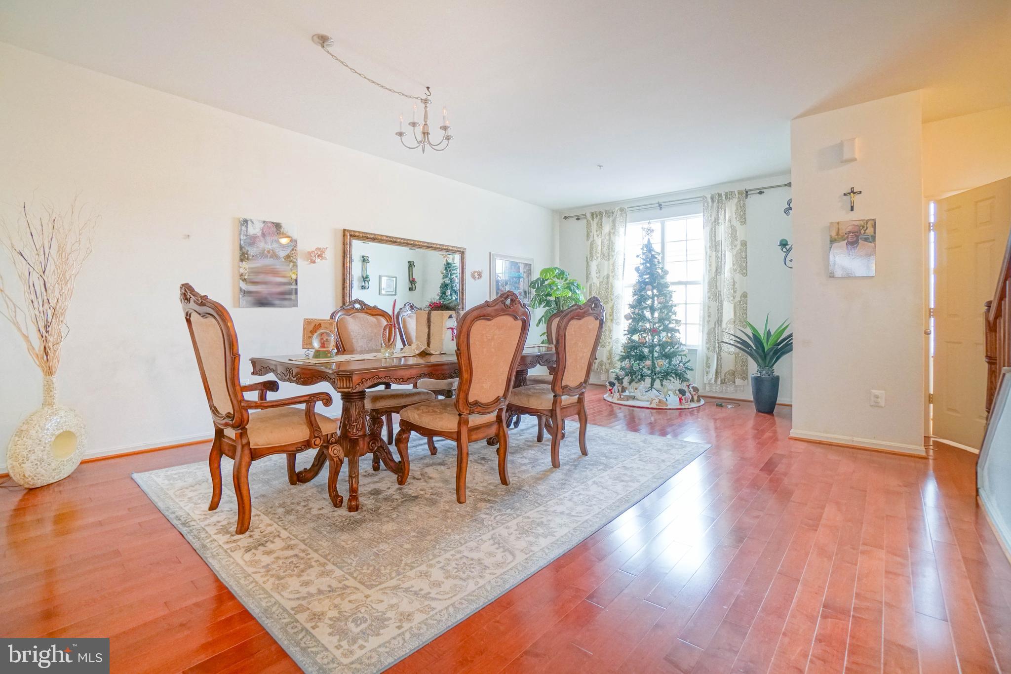 667 Tivoli Road Frederick, MD 21703 - Photo 3 of 36
