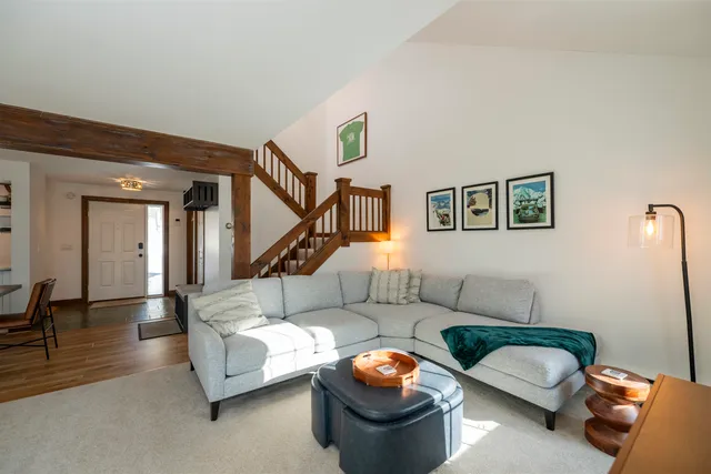 $345,000 | 291 Sugar Hill Lane, Unit 1B, Hartford, VT 05059