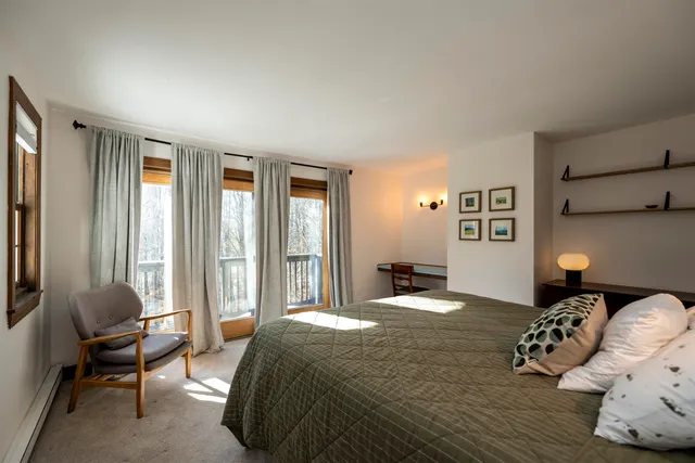 $345,000 | 291 Sugar Hill Lane, Unit 1B, Hartford, VT 05059