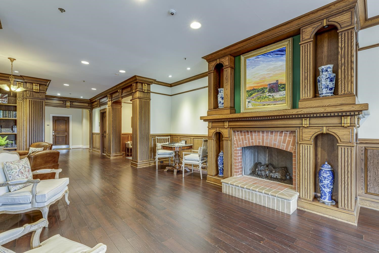 710 Independence Place, Unit 209 Raleigh, NC 27603 - Photo 39 of 42 Library