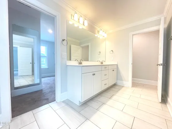 $2,245 | 424 Slomo Court, Wake Forest, NC 27587