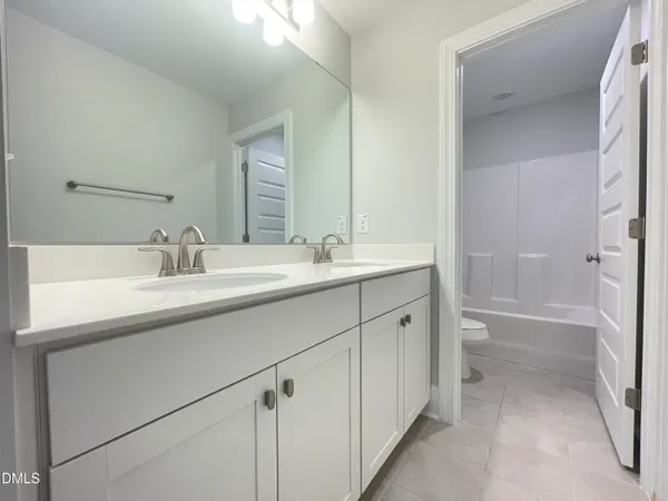 $2,245 | 424 Slomo Court, Wake Forest, NC 27587