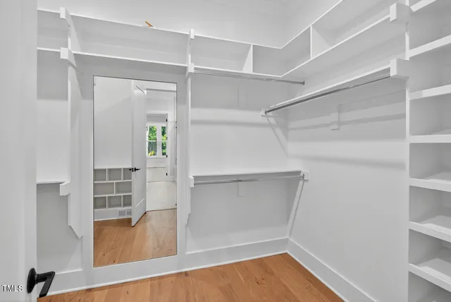 $1,100,000 | 118 Sanderway Drive, Chapel Hill, NC 27516