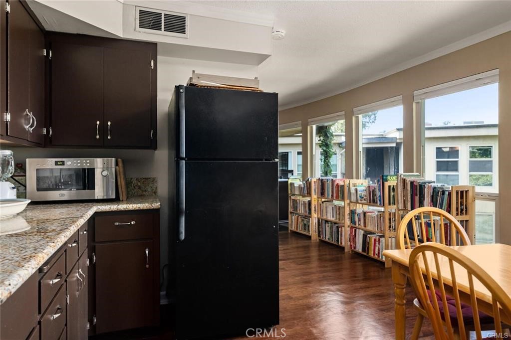 30 Plaza Way, Unit 7 Chico, CA 95926 - Photo 13 of 31