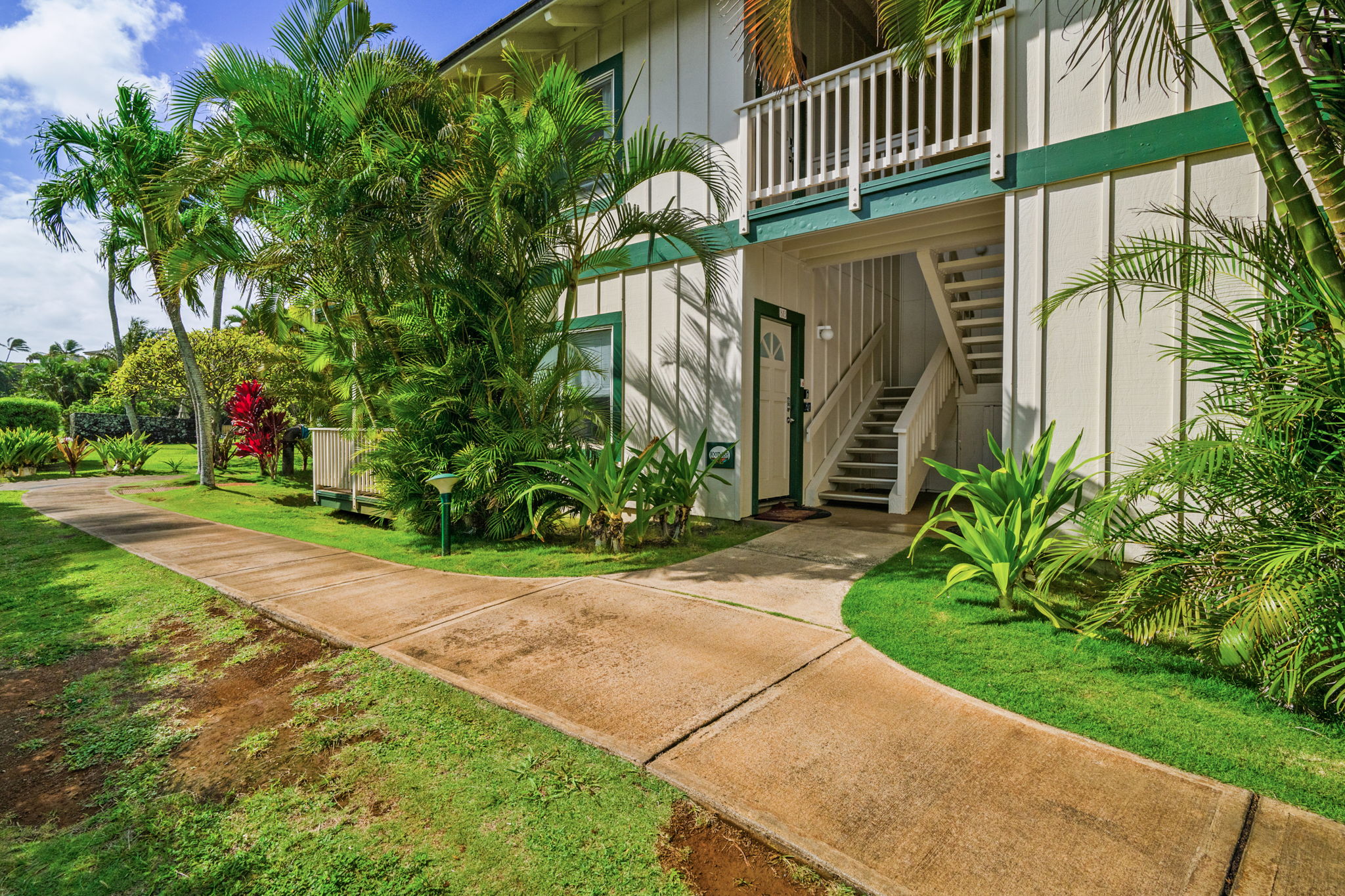 1831 Poipu Road, Unit 823 Koloa, HI 96756 - Photo 25 of 30 a view of a entrance of the house