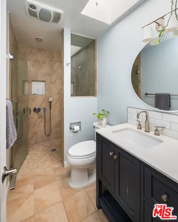 $695,000 | 4900 Overland Avenue, Unit 312, Culver City, CA 90230