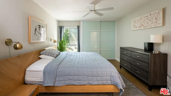 $695,000 | 4900 Overland Avenue, Unit 312, Culver City, CA 90230
