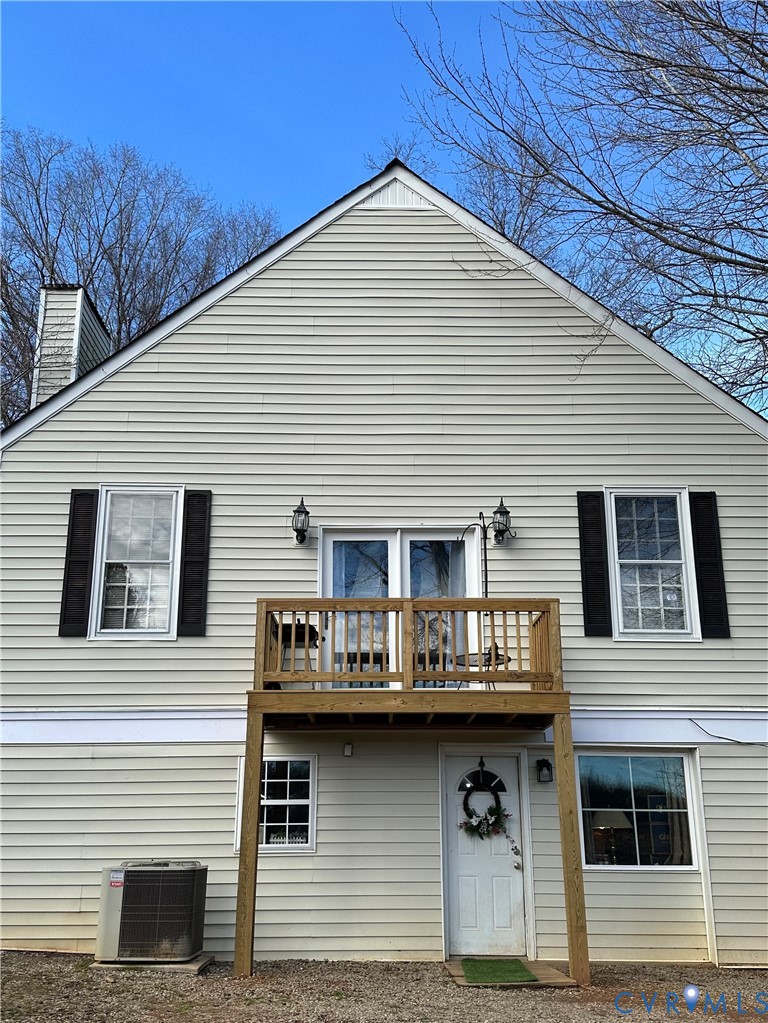 5001 Cartersville Road Powhatan, VA 23139 - Photo 3 of 30 Balcony overlooks the creek.