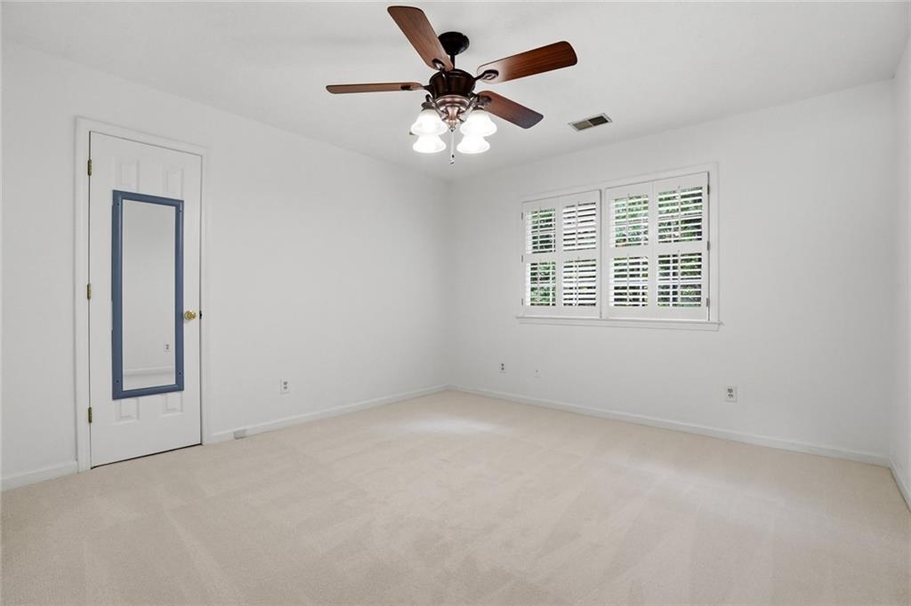 473 Cambria Walk Southwest Lilburn, GA 30047 - Photo 16 of 36