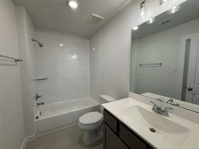 $2,450 | 31138 Myers Hvn Lane, Hockley, TX 77447