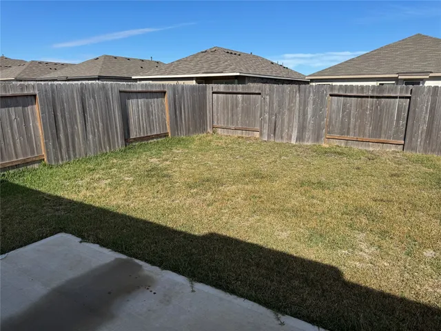 $2,450 | 31138 Myers Hvn Lane, Hockley, TX 77447