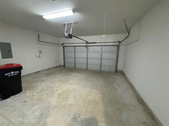 $2,450 | 31138 Myers Hvn Lane, Hockley, TX 77447