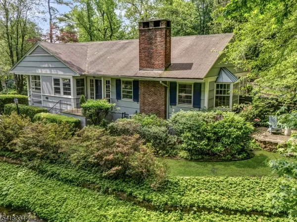 $1,595,000 | 272 Glen Avenue, Short Hills, NJ 07078